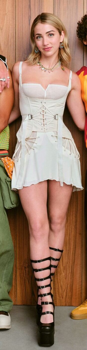 Full leaked Emily rudd page private photo