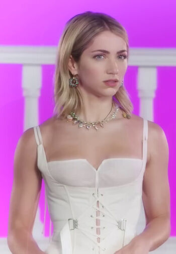 Full leaked Emily rudd page private photo