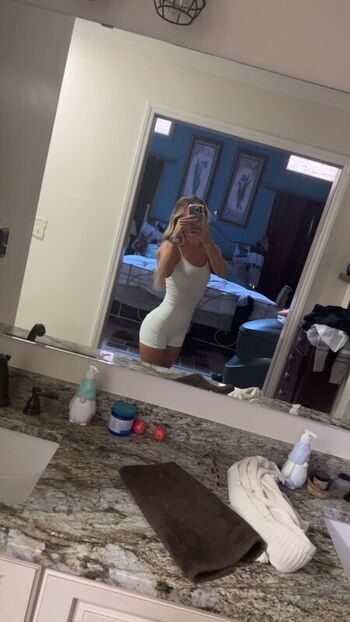 Full leaked Emily sentner private photo