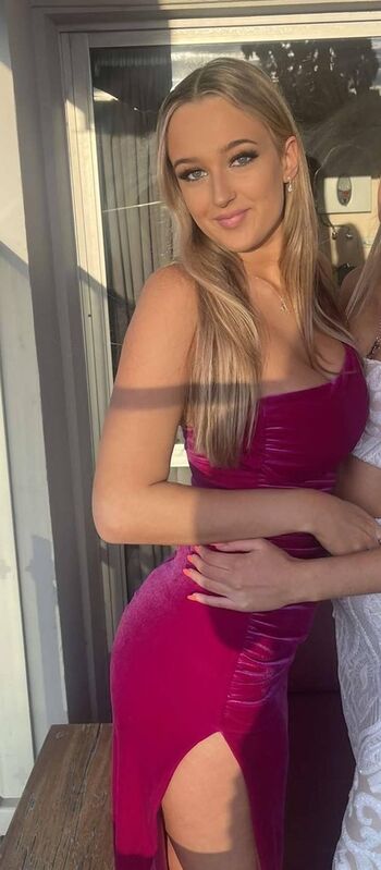 Full leaked Emily yyoung private photo