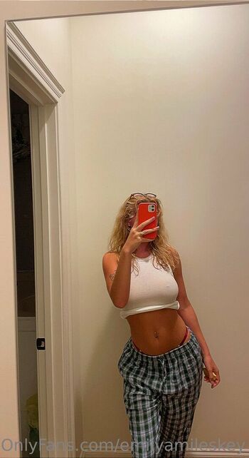 Full leaked Emilyamileskey private photo