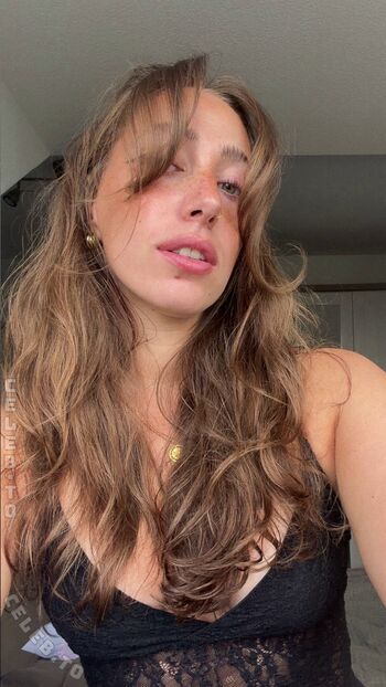 Full leaked Emilyjohannaa private photo