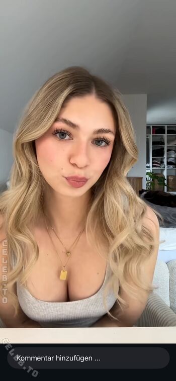 Full leaked Emilylior private photo