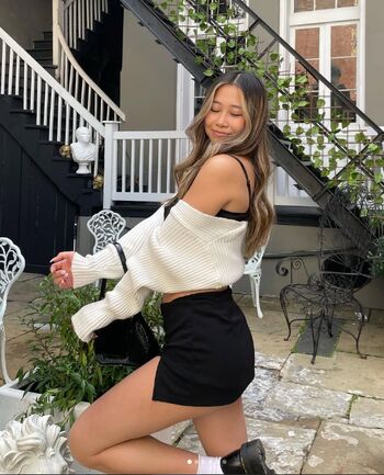 Full leaked Emilyllin private photo