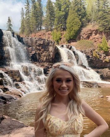 Full leaked Emilymichellejohnson private photo