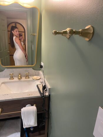 Full leaked Emilymisi private photo