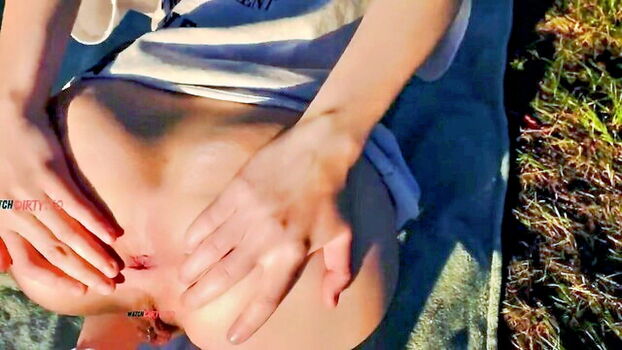 Full leaked Emilypie private photo