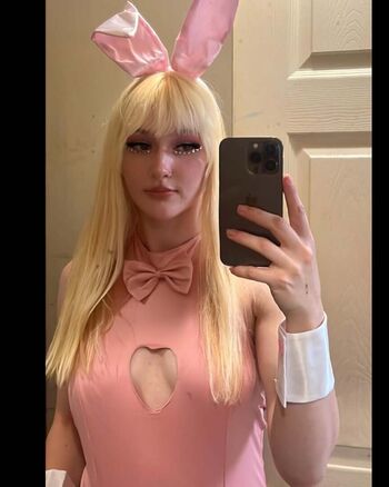 Full leaked Emilyraeanna private photo