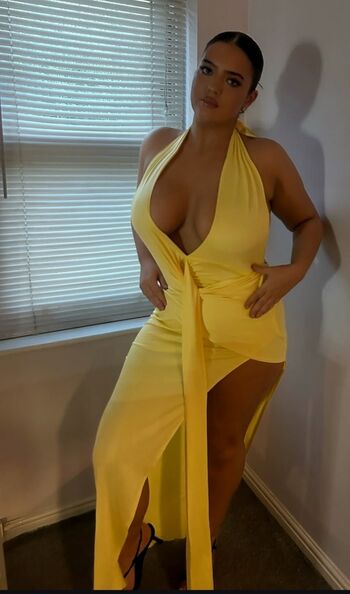 Full leaked Emilyrose private photo