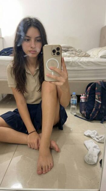 Full leaked Emilysal private photo