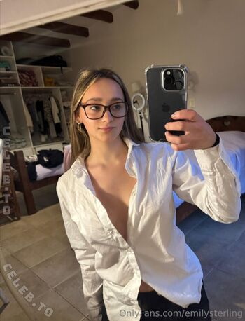 Full leaked Emilysterling private photo