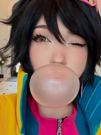 Full leaked Emiru private photo