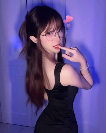 Full leaked Emiwiy private photo