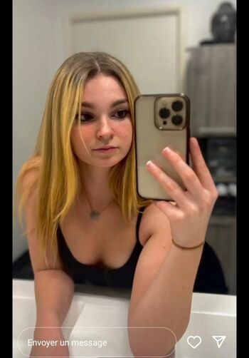 Full leaked Emma private photo
