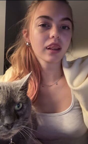 Full leaked Emma beardsley page private photo