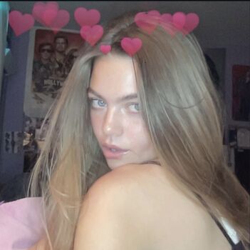 Full leaked Emma beardsley page private photo