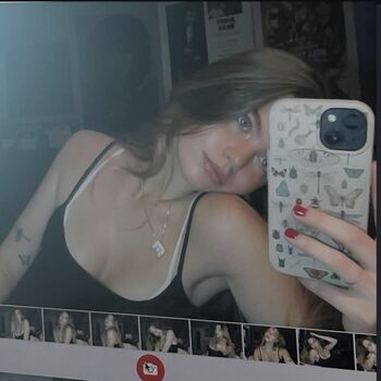Full leaked Emma beardsley page private photo