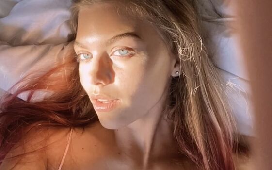 Full leaked Emma beardsley private photo