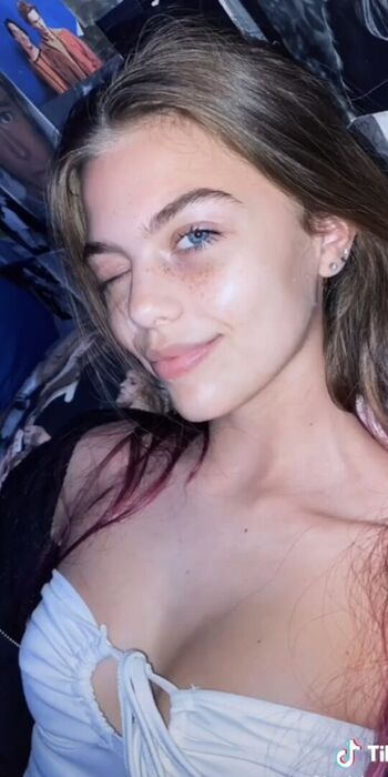 Full leaked Emma beardsley private photo