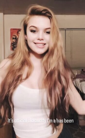 Full leaked Emma beardsley private photo