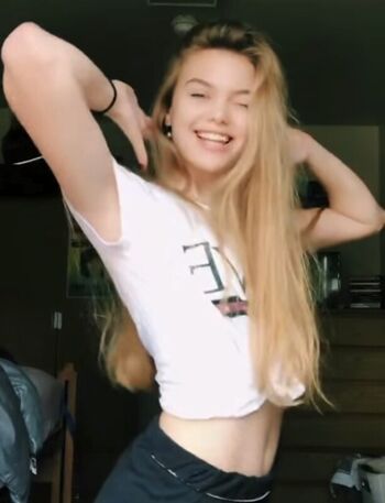 Full leaked Emma beardsley private photo