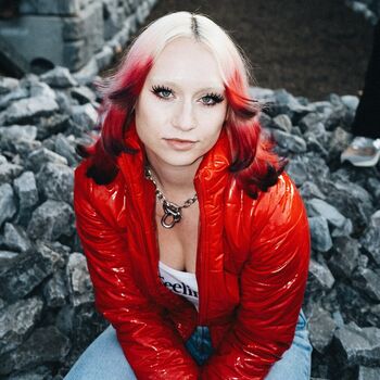 Full leaked Emma boster private photo