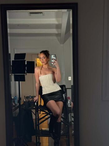 Full leaked Emma brooks page private photo