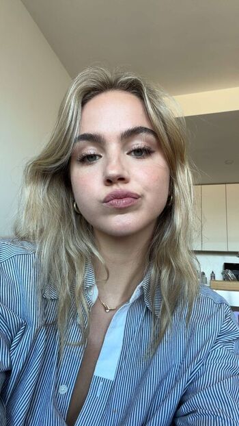 Full leaked Emma brooks page private photo