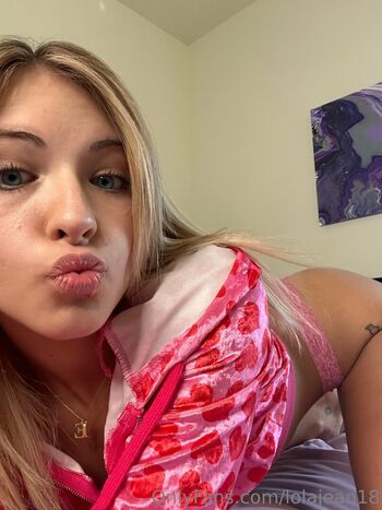 Full leaked Emma bugg private photo