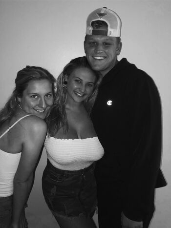 Full leaked Emma burzynski page private photo