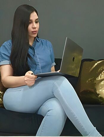 Full leaked Emma coronel private photo