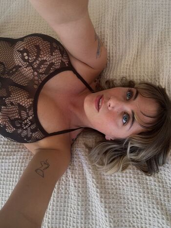 Full leaked Emma laine private photo