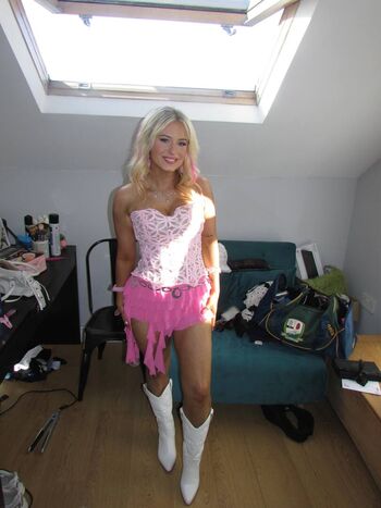 Full leaked Emma mcguckin private photo
