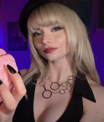 Full leaked Emma s myspace private photo