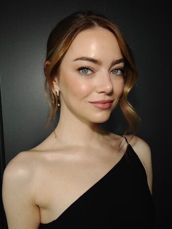 Full leaked Emma stone private photo