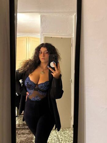 Full leaked Emma tbc private photo