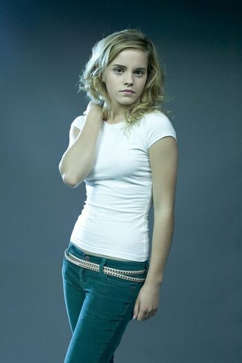 Full leaked Emma watson private photo