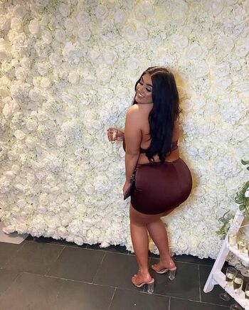 Full leaked Emmaaglen page private photo