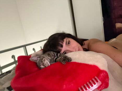 Full leaked Emmacutee private photo
