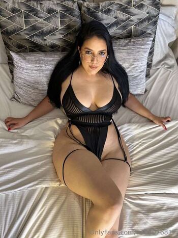Full leaked Emmagommez private photo