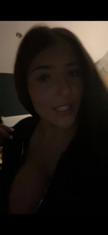 Full leaked Emmalivingstne private photo