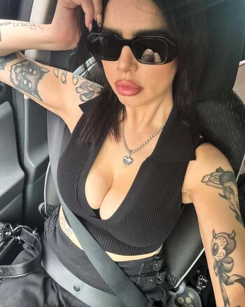 Full leaked Emmaloubeedie private photo