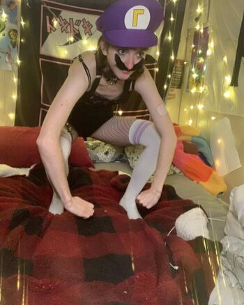 Full leaked Emmanooodle private photo
