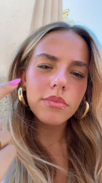 Full leaked Emmi butler private photo