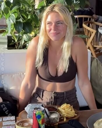 Full leaked Emmi schmidt private photo