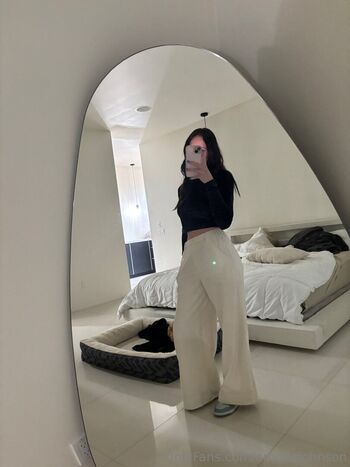 Full leaked Emmiejohnson private photo