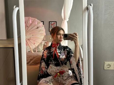 Full leaked Emmiellee private photo
