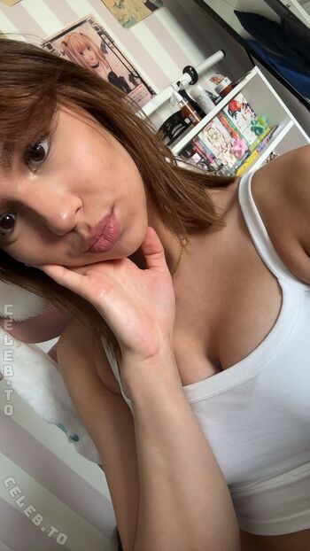 Full leaked Emmilovscats private photo