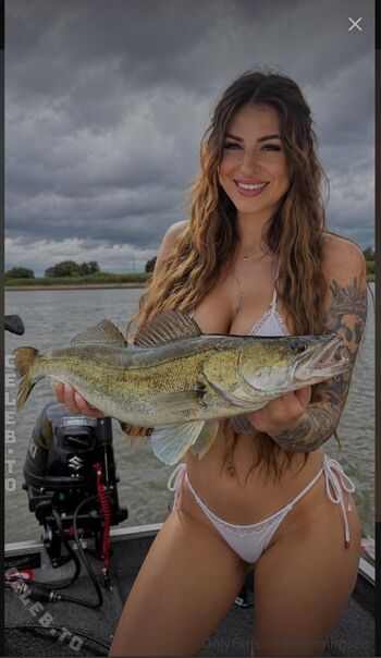 Full leaked Emmirosee private photo