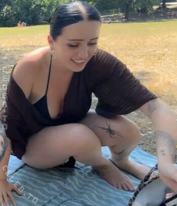 Full leaked Emmo ig page private photo